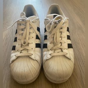 Adidas Superstar Sneakers